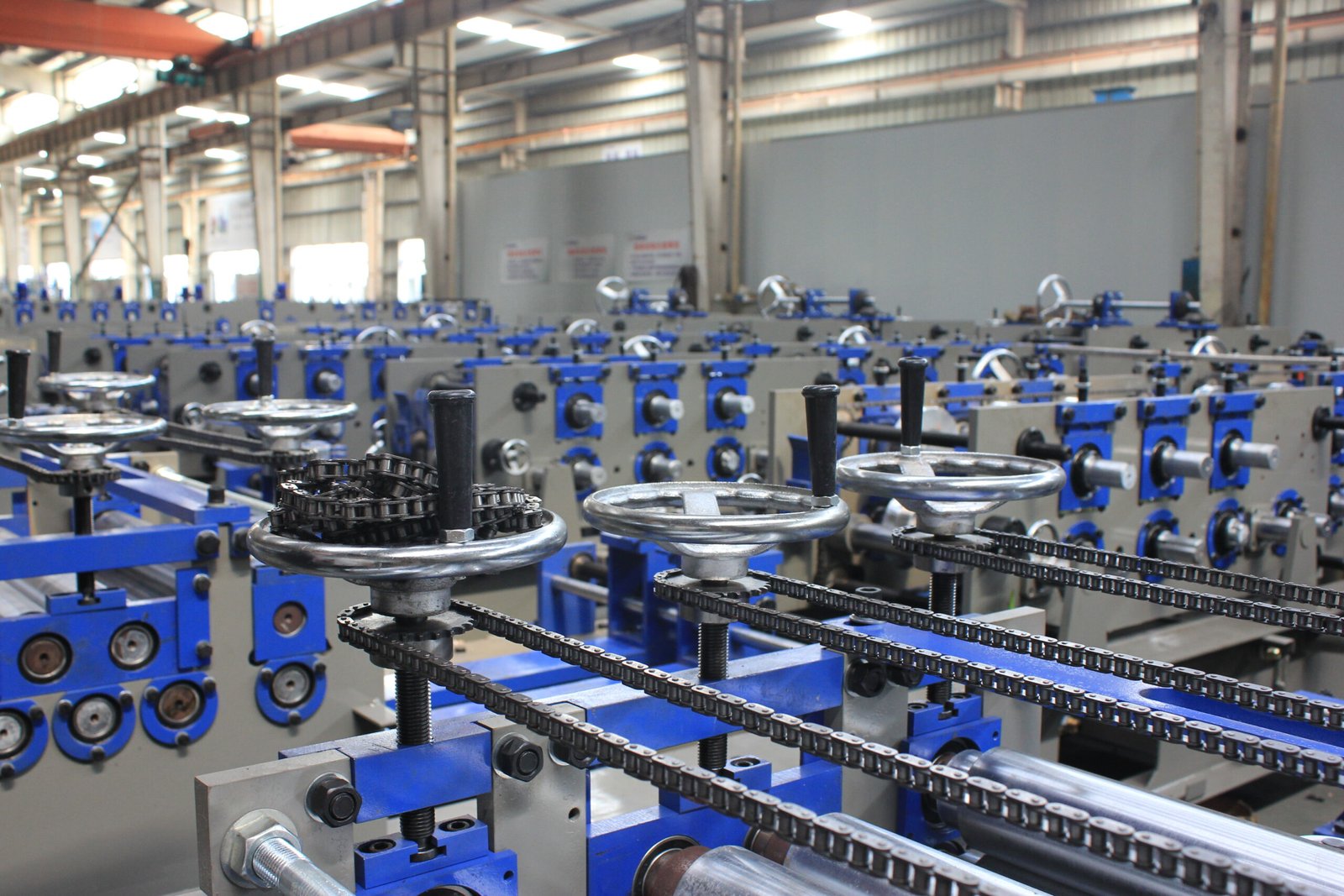 purlin machine