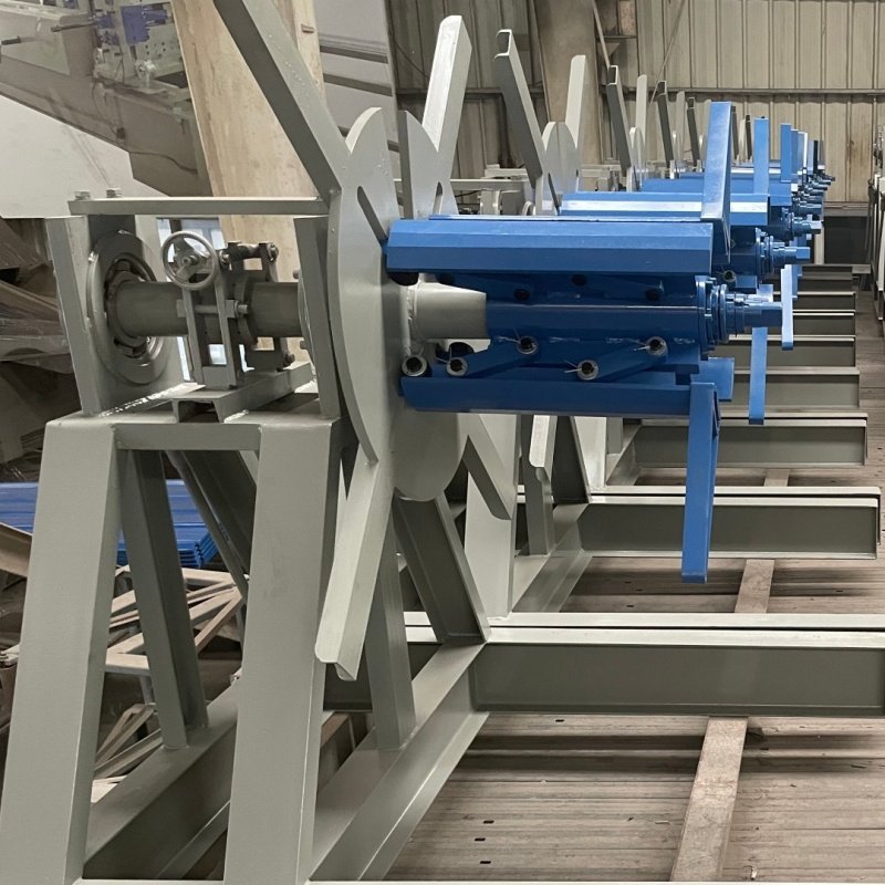 Manual decoiler for purlin machine