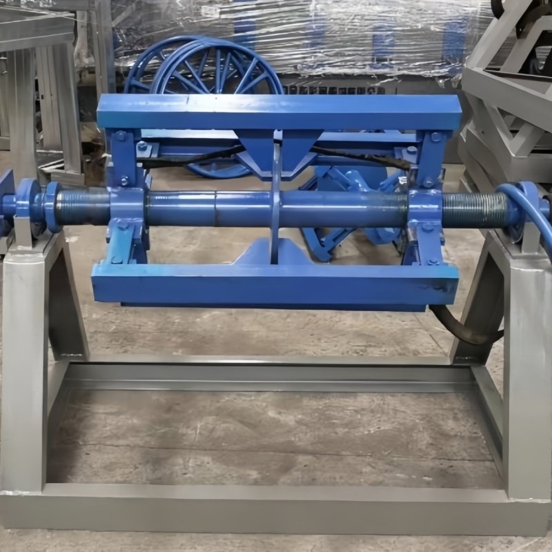 Manual decoiler for roofing machine