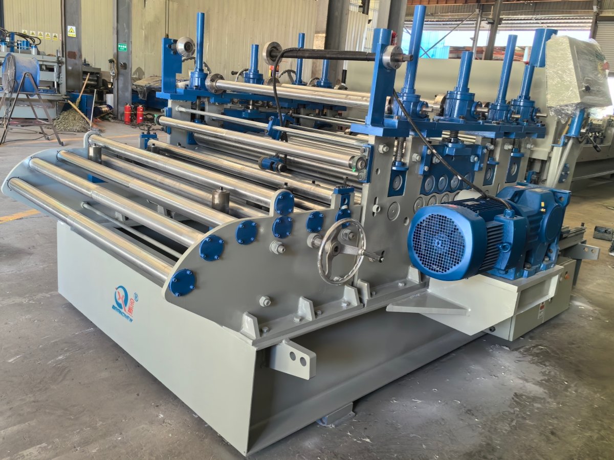 Straightening Machine for Sheet Metal (3)