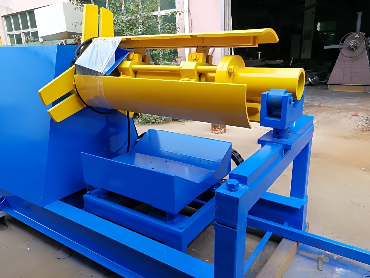 Decoiler Machine