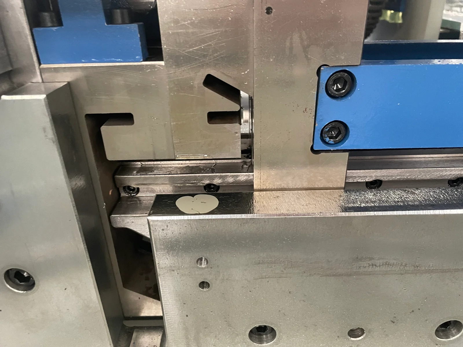 CZ Purlin Roll Forming Machine CZ300 - Image 3