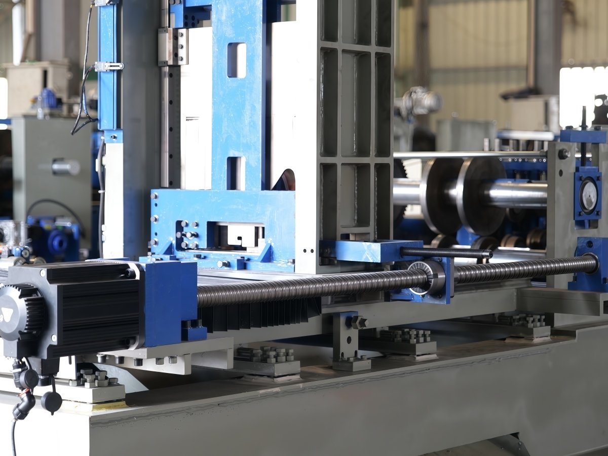 Concrete-free Floor Deck Roll Forming Machine - Image 5