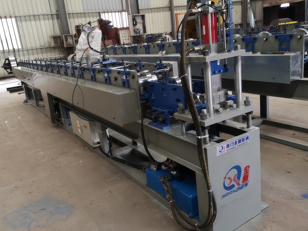 Rolling Shutter Machine